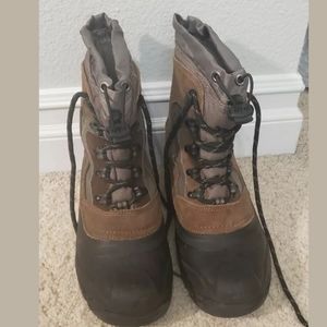 RUGGED OUTBACK Thermolite Insulated Boots Size 9